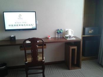 Wuhan Mingxing Hotel Junlinyuan Branch Bagian luar foto