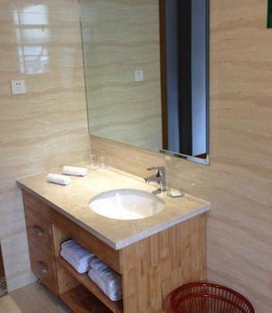 Wuhan Mingxing Hotel Junlinyuan Branch Bagian luar foto