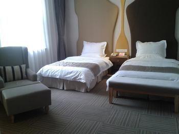 Wuhan Mingxing Hotel Junlinyuan Branch Bagian luar foto
